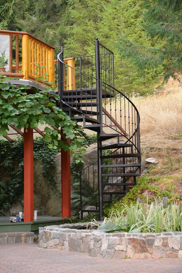 Sunshine Villa B&B Madeira Park Bagian luar foto